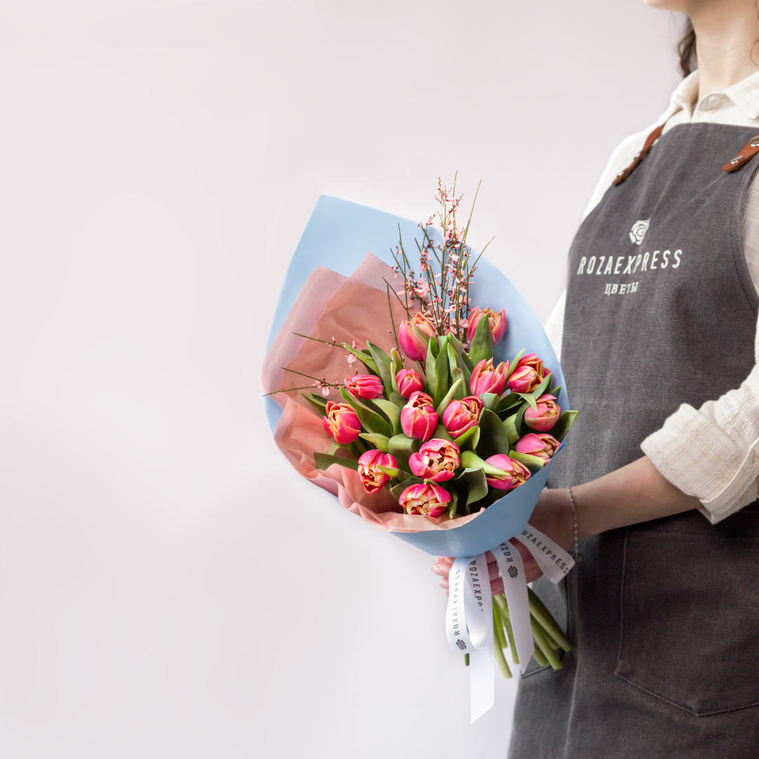 заказать букет Тюльпаны Колумбус и гениста