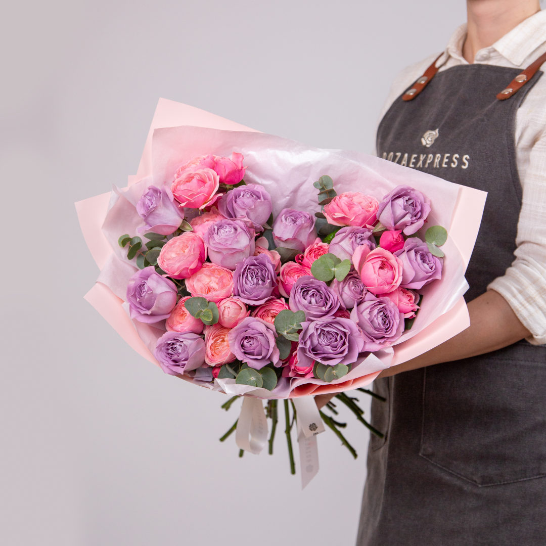 заказать букет Розы Лавандер Букет и розы Сильва Пинк